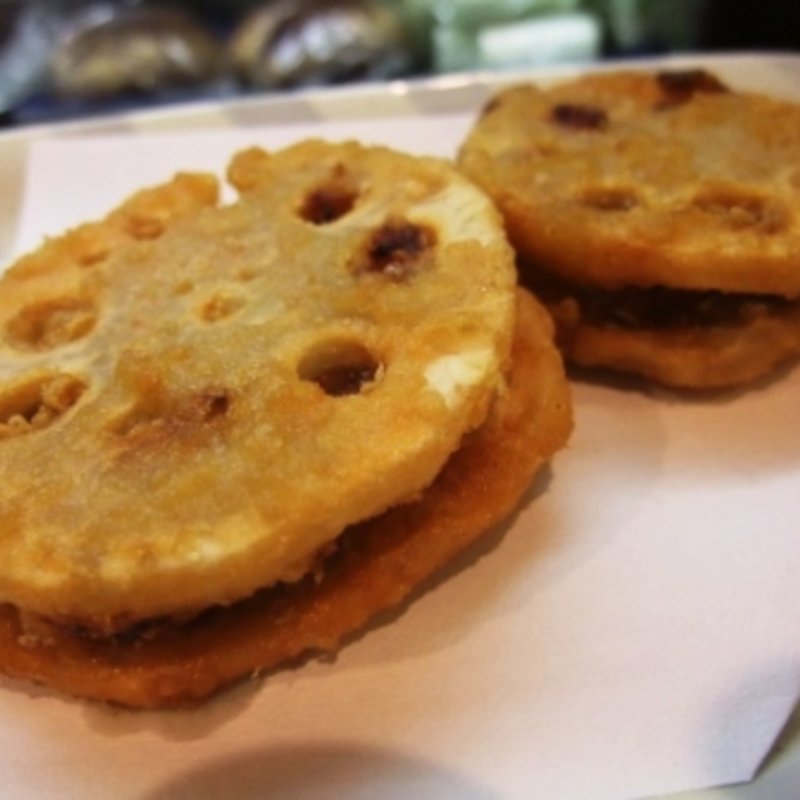 レンコンはさみ揚げ(立ち呑み処 にしの)