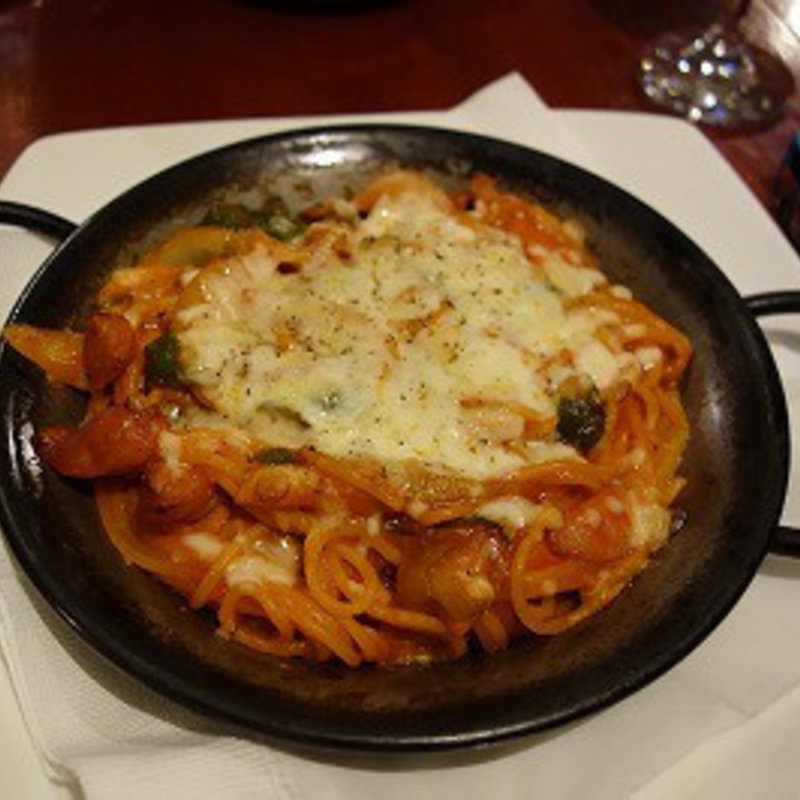 焼きチーズナポリタン(Bar FUKURO)
