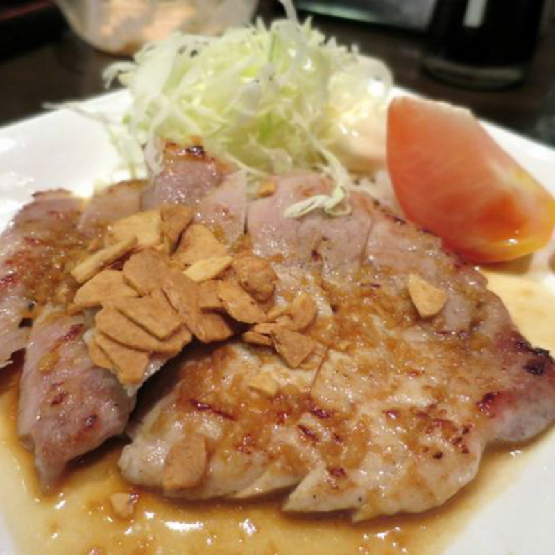 とんテキ・ガーリック醤油ソース(黒毛和牛 本格焼肉 ぜん)