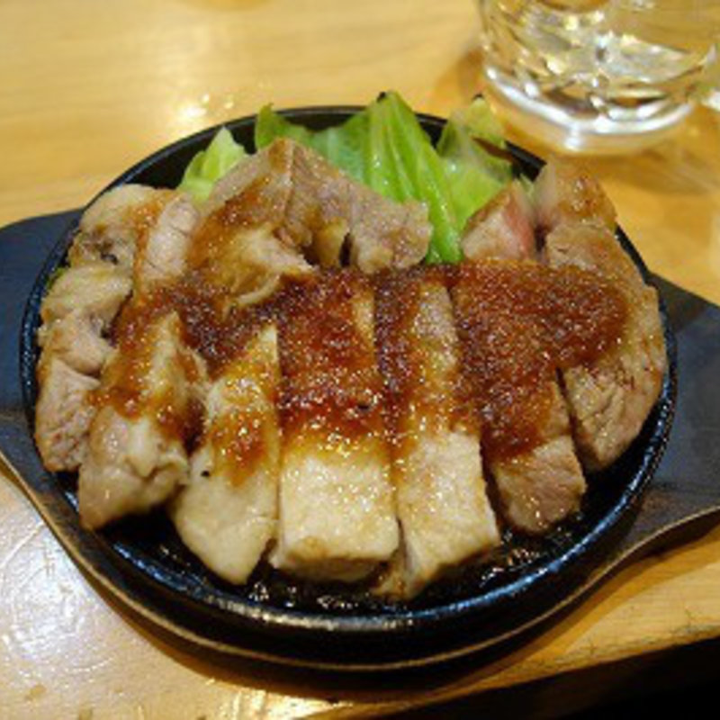 限定厚切りポークソテー(立呑み とんかつ まるや 新橋店 )