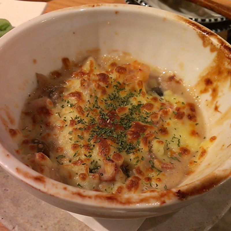 海鮮クリームグラタン(立呑み もんぞう)