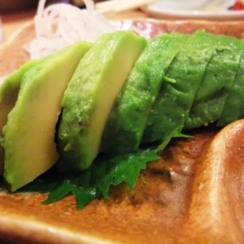 アボカド刺身(立呑み 得一  上本町店)