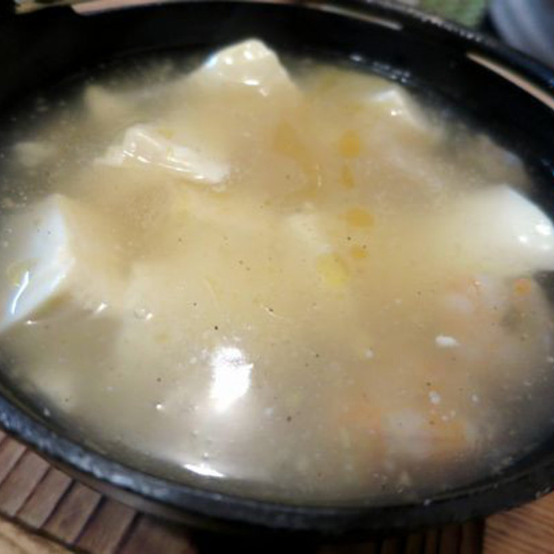 エビ入りあんかけ湯豆腐(立呑処　ぎん虎)