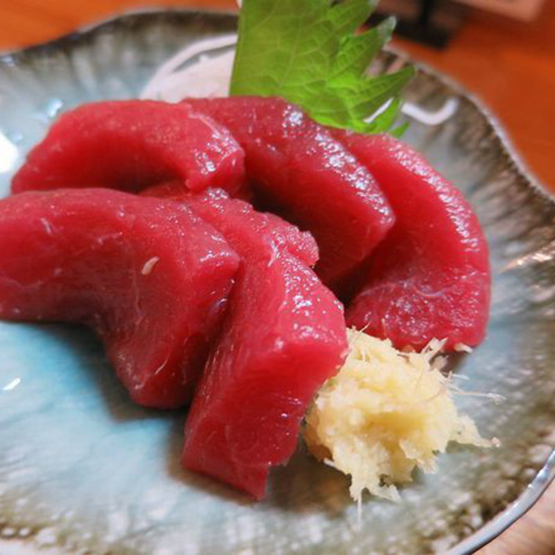 くじら刺身(立呑処　ぎん虎)