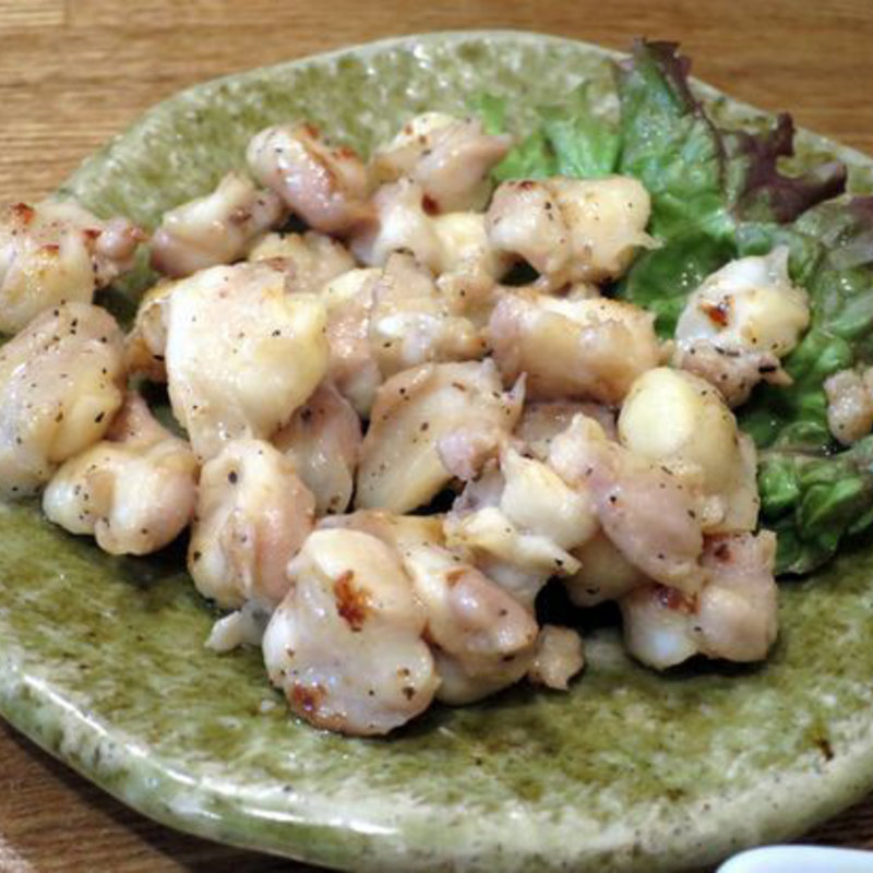 なん骨塩コショー(立呑処　ぎん虎)