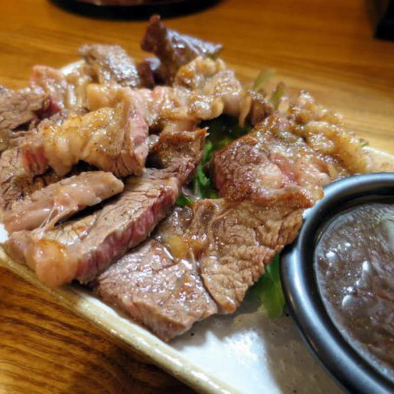 ビフテキ(立呑処　ぎん虎)