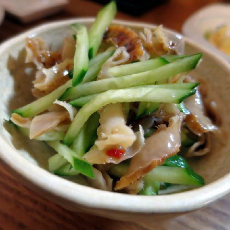 ホタテのひもとキュウリの和え物(立呑処　ぎん虎)