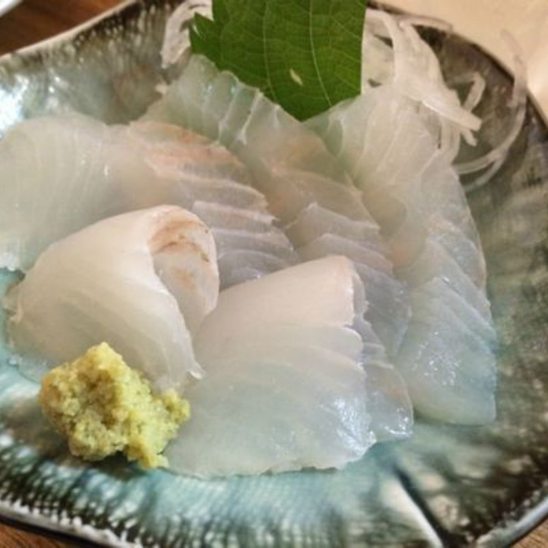 平目刺身(立呑処　ぎん虎)