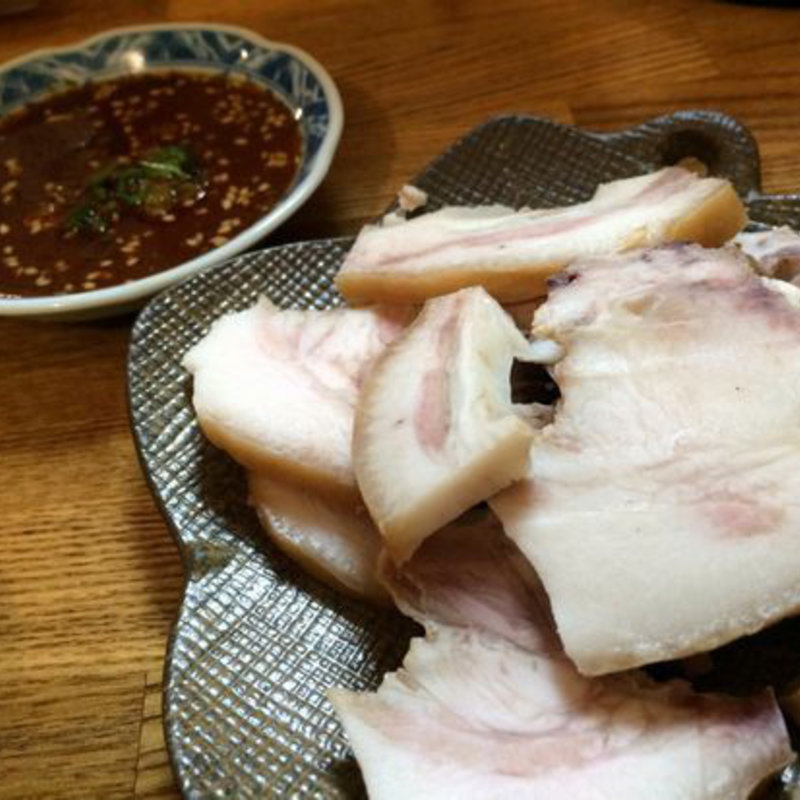 蒸し豚(立呑処　ぎん虎)