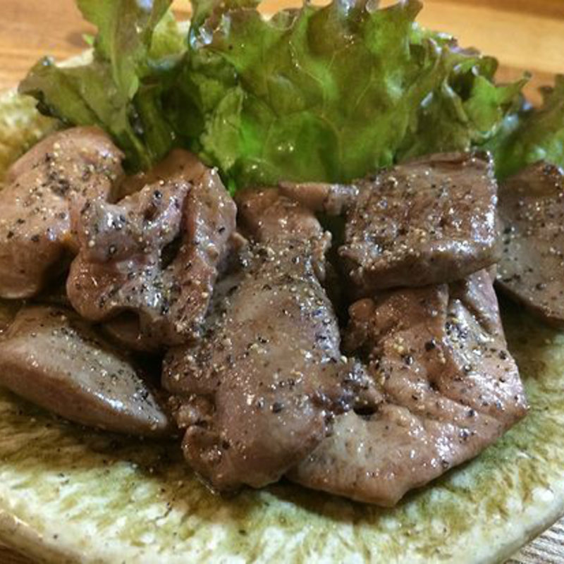 鶏肝旨塩炒め(立呑処　ぎん虎)