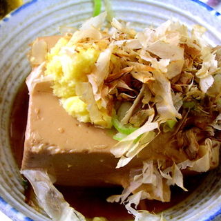 湯豆腐(立飲み 天下 （てんか）)