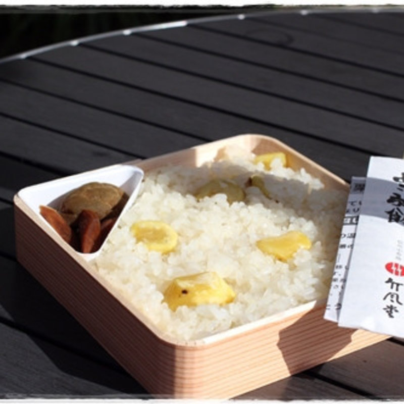 　栗おこわ(竹風堂 小布施本店 （ちくふうどう）)