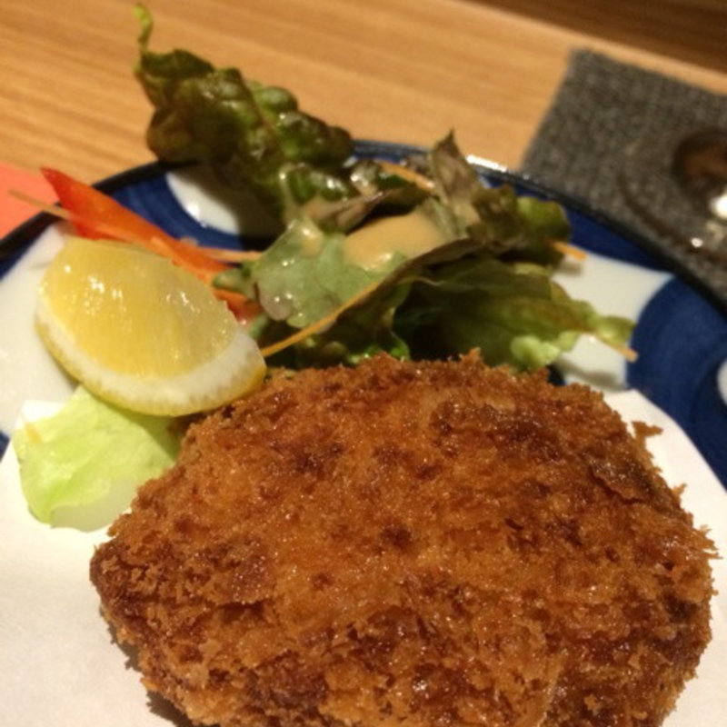 カニクリームコロッケ(箸ずめ )