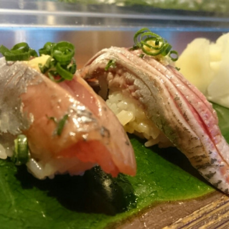 鯵(築地きたろう （【旧店名】樹太老 東銀座）)