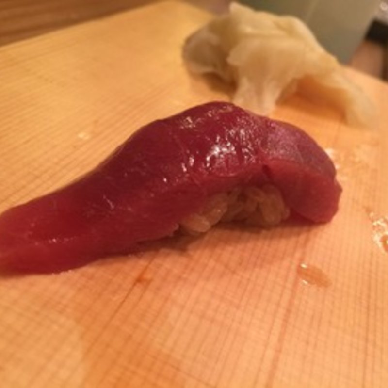 マグロ(秀徳元祖)