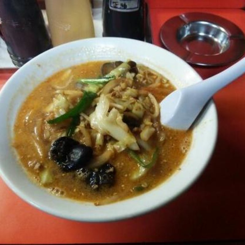 四川(タンメン)メン(粋宏閣)