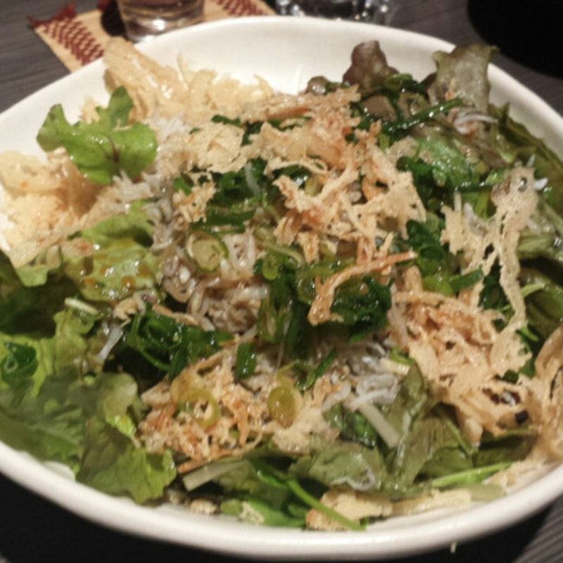 九条ネギとじゃこ天のサラダ(粟田口)