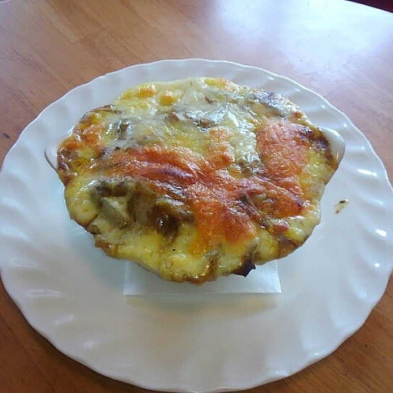 グラタン風チーズカレー(アリエル)