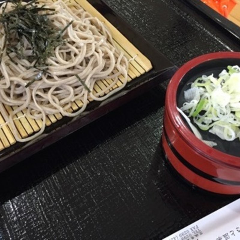 ざる蕎麦(紫峰 （しほう）)