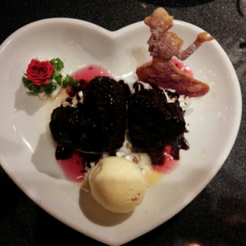 ｱﾘｽのｶﾞﾄｰｼｮｺﾗ(絵本の国のアリス )