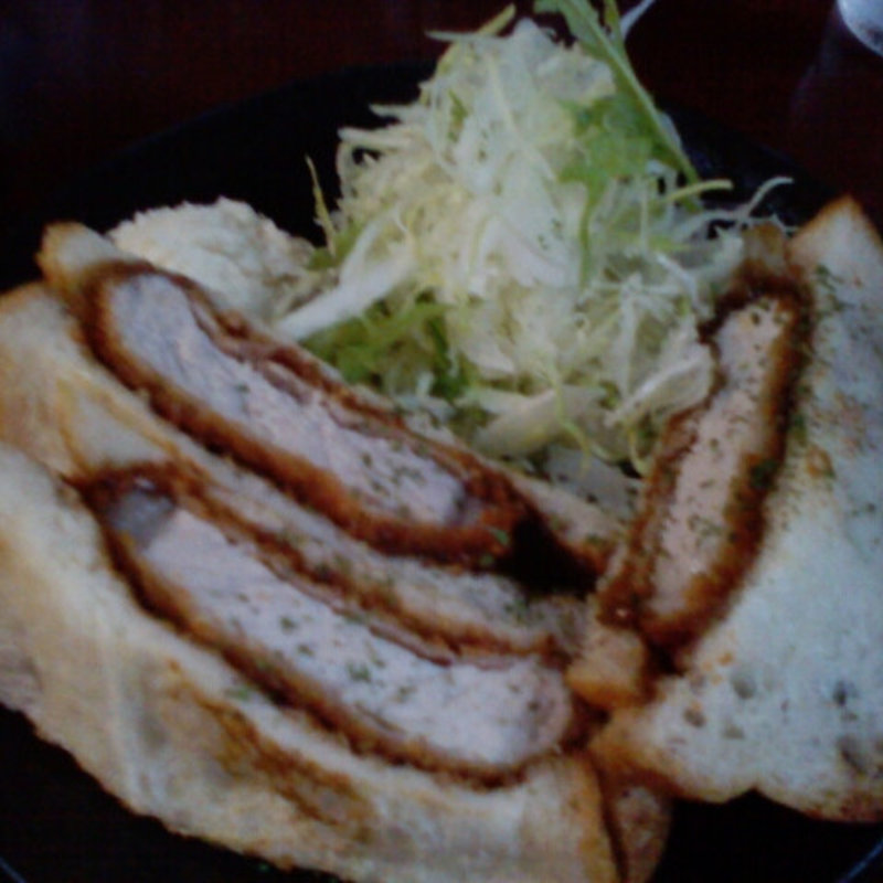 カツサンド(綾綺殿 （リョウキデン）)