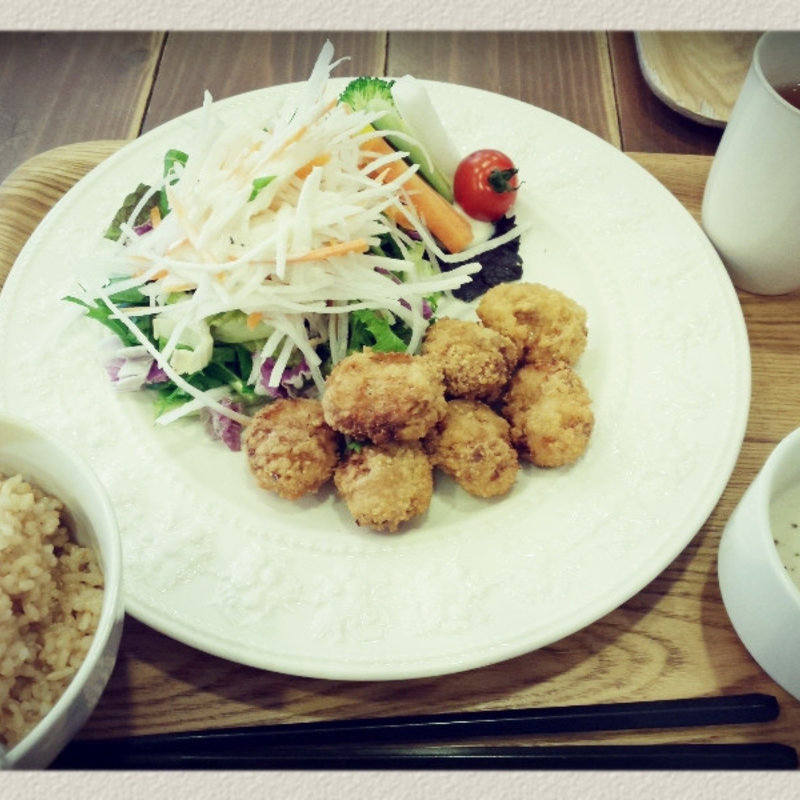 畑の唐揚げランチセット(美菜ダイニング nico)