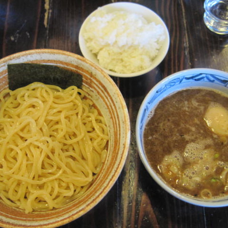 煮魚出汁つけめん + 味玉(美豚 蓮田店 )