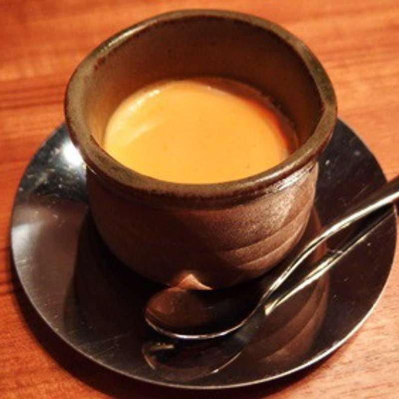 大分「龍の卵」の手造りプリン (美食米門品川港南 Ｗｉｎｅ＆Ｇｒｉｌｌ )