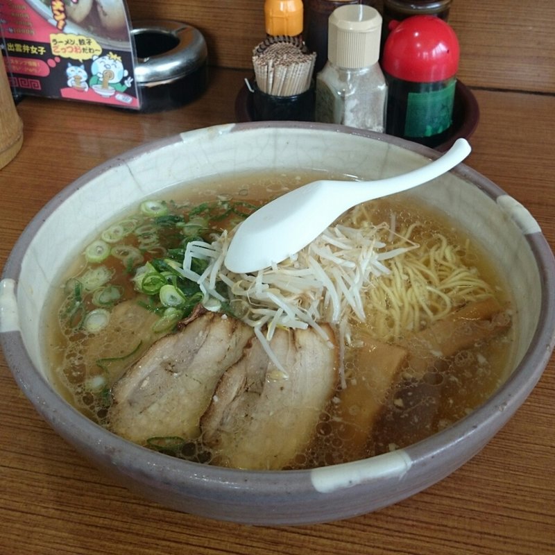ラーメン（大盛）(美香蘭 )
