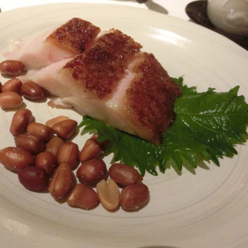 皮付き豚バラ肉(聘珍樓 横濱本店)