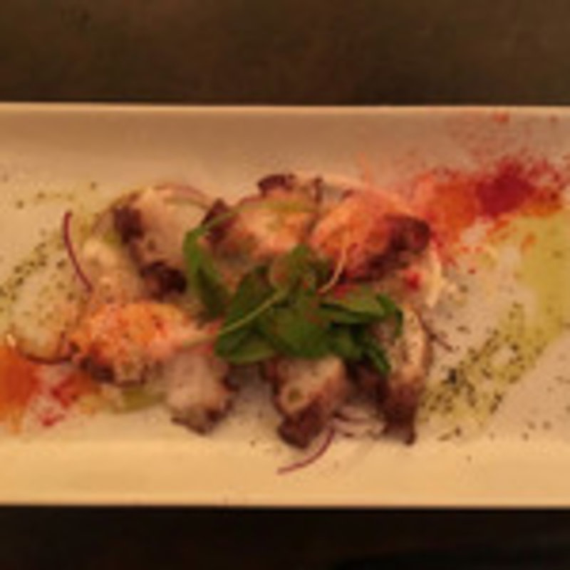 タコのカルパッチョ(肉とチーズのお店 )