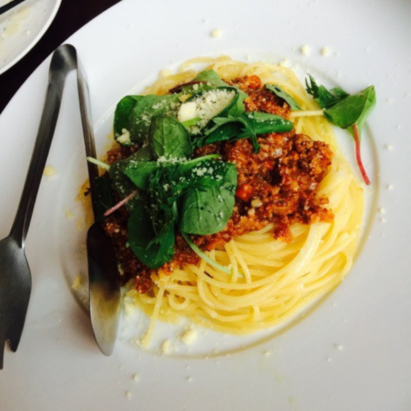 パスタ　ボロネーゼ(肉とチーズのお店 )