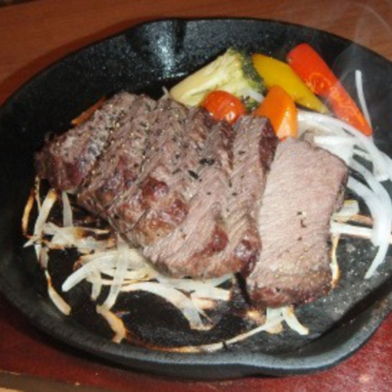 燻製牛ヒレ肉のロースト(肉とチーズのお店 大森店)