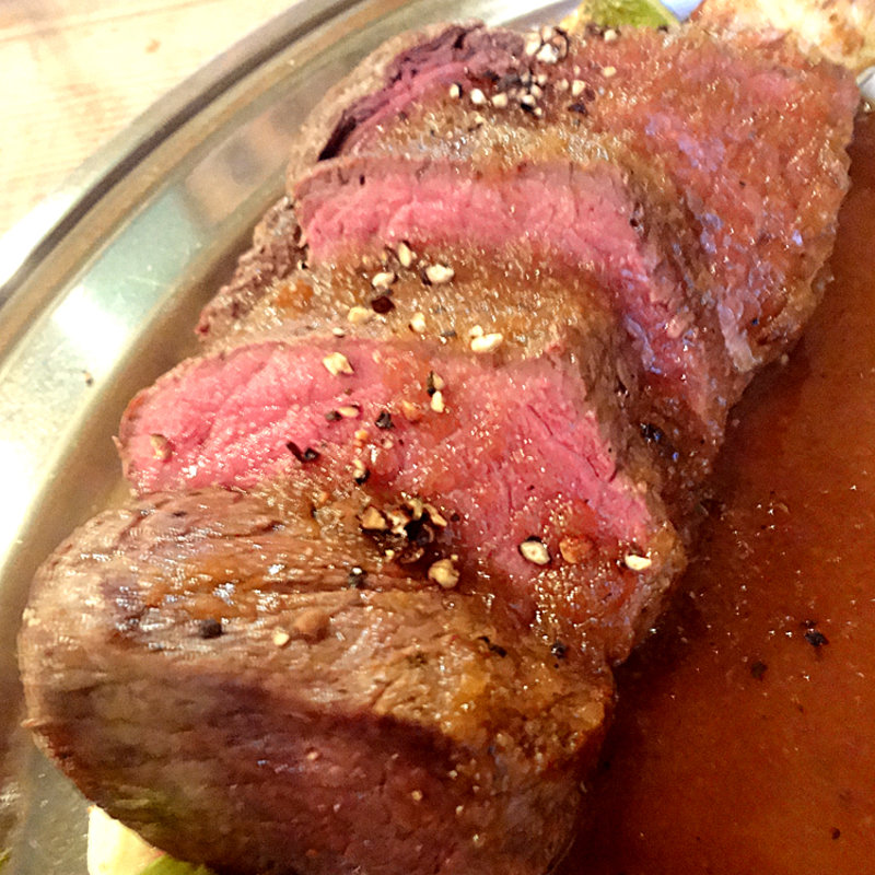 国産牛ランプの1ポンドステーキ(肉とワインの酒場Condor )