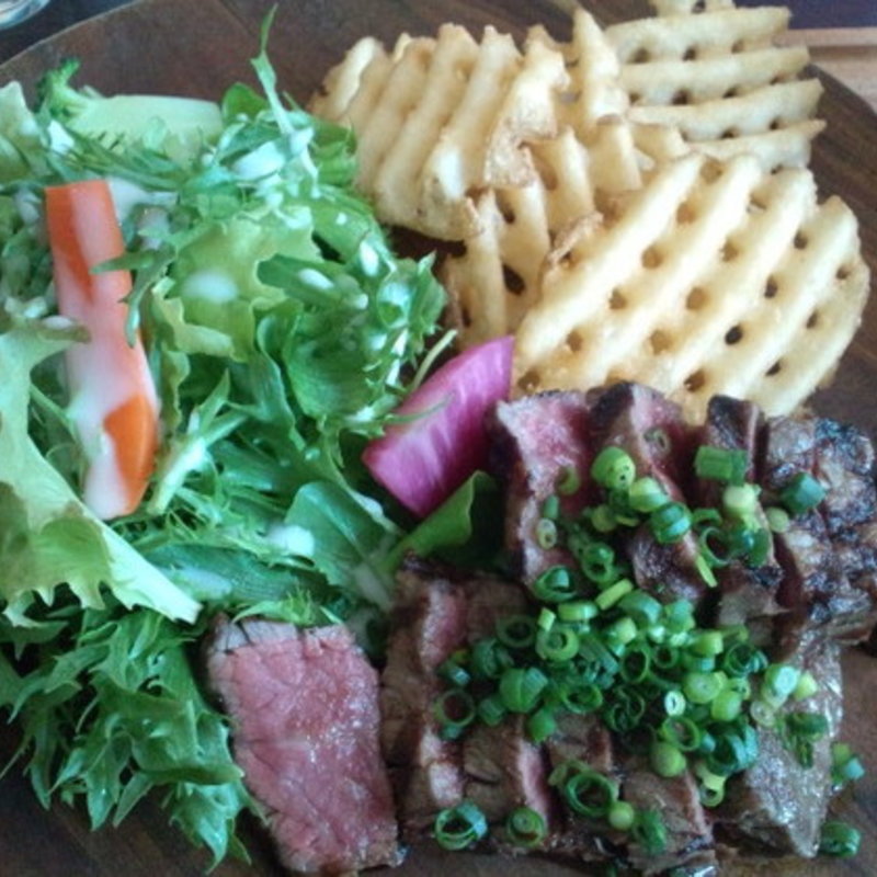 ステーキ(アンカーグラウンド 馬車道)