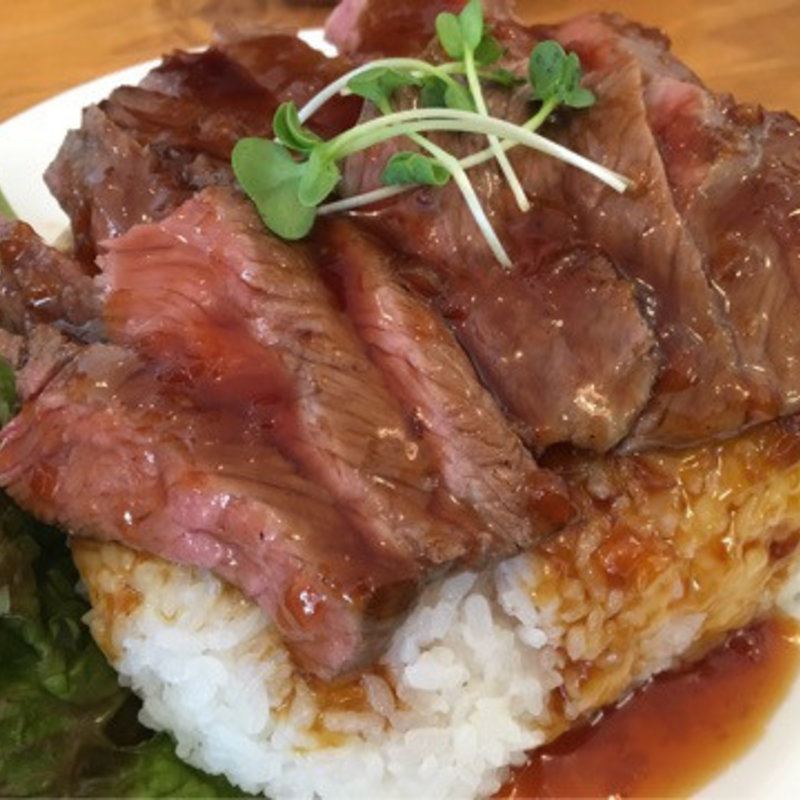 ｽﾃｰｷ丼(大)(肉丼総本山 )