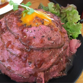 滋賀県で食べられる人気ローストビーフ丼ランキング Sarah サラ