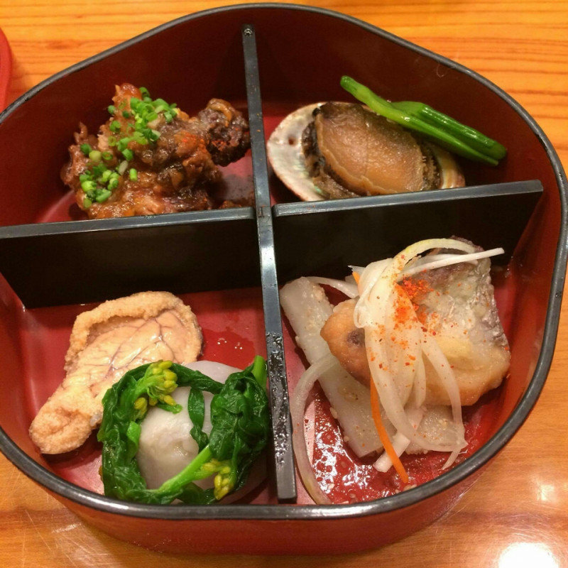 肴四種盛り(あべの肥後すし)