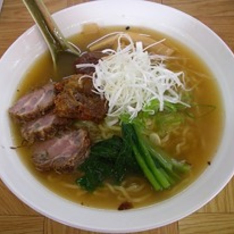 黒豚軟骨ラーメン(胃一番 （いいちばん）)