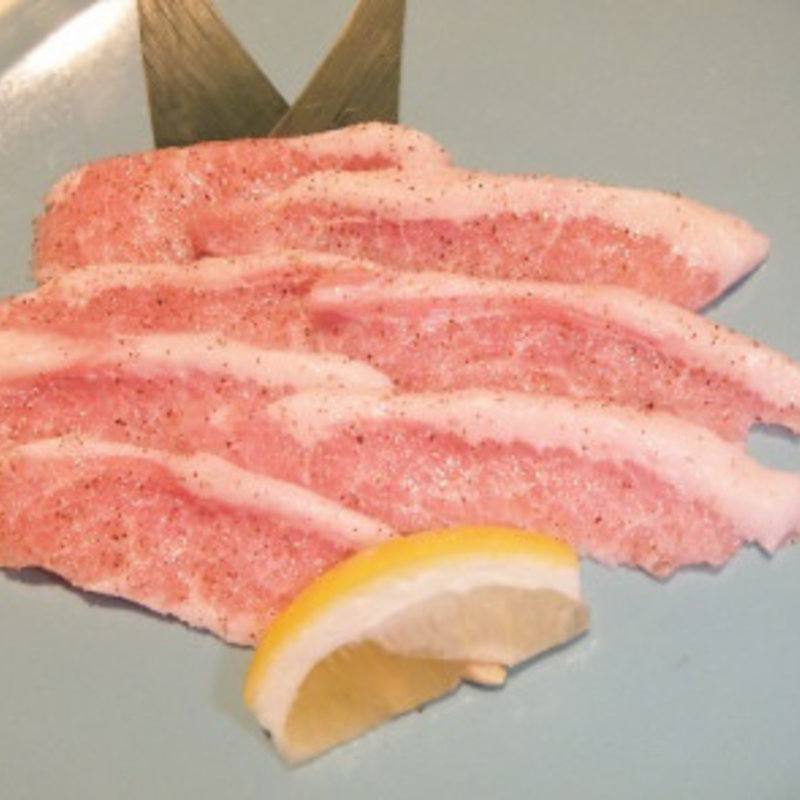 奥利根もち豚トントロ 天然塩(自然洞 Cha-Yon-Don 新宿西口駅前店 （じねんどうちゃよんどん）)