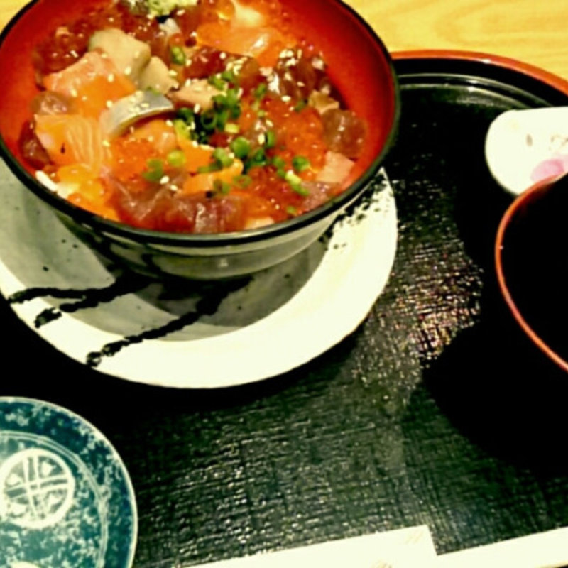 バラちらし(舟盛屋 別邸 炙り茶屋)