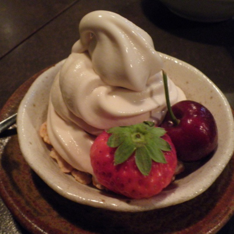 ジーマーミーアイス(花々)