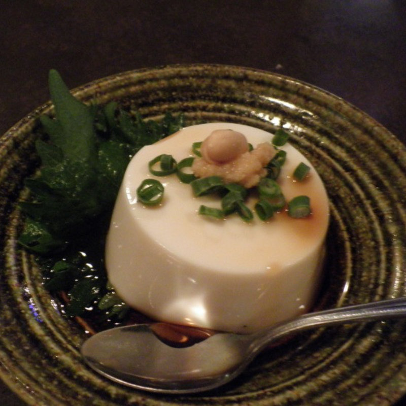 ジーマーミー豆腐(花々)