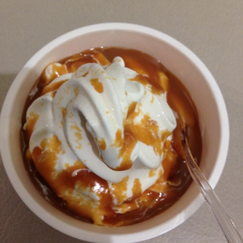 キャラメルソフトミックス(花畑牧場 新千歳空港店)