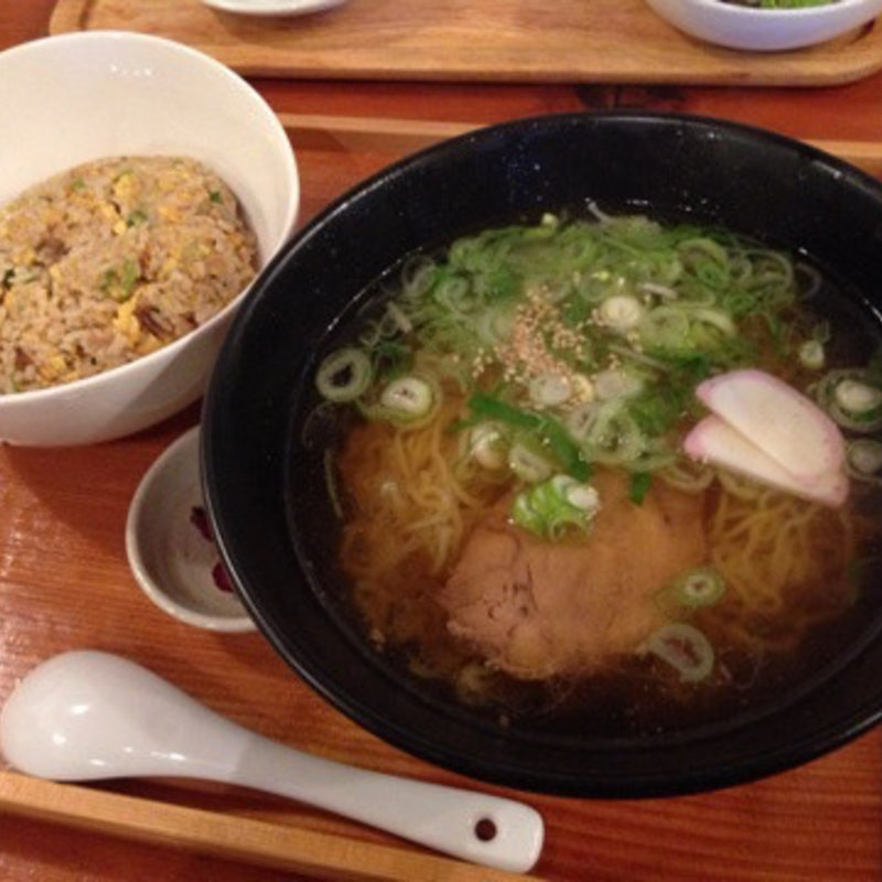 らーめん炒飯セット(花福 （はなふく）)