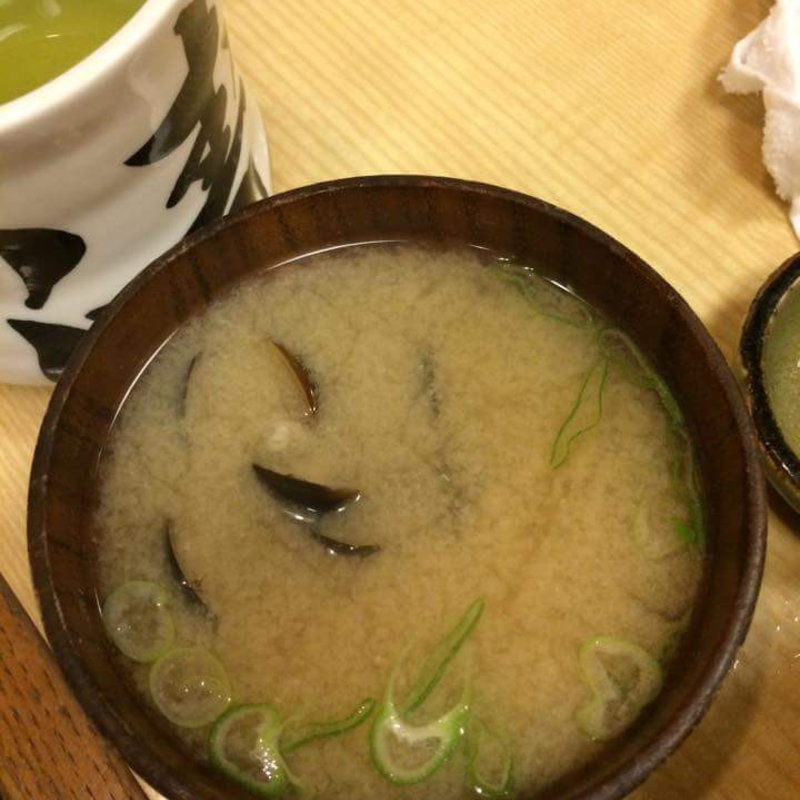 しじみ汁(若竹寿し （わかたけずし）)