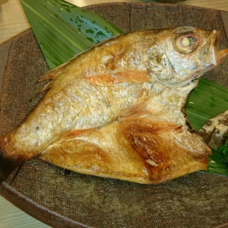 のどぐろの一夜干し(若竹寿し （わかたけずし）)