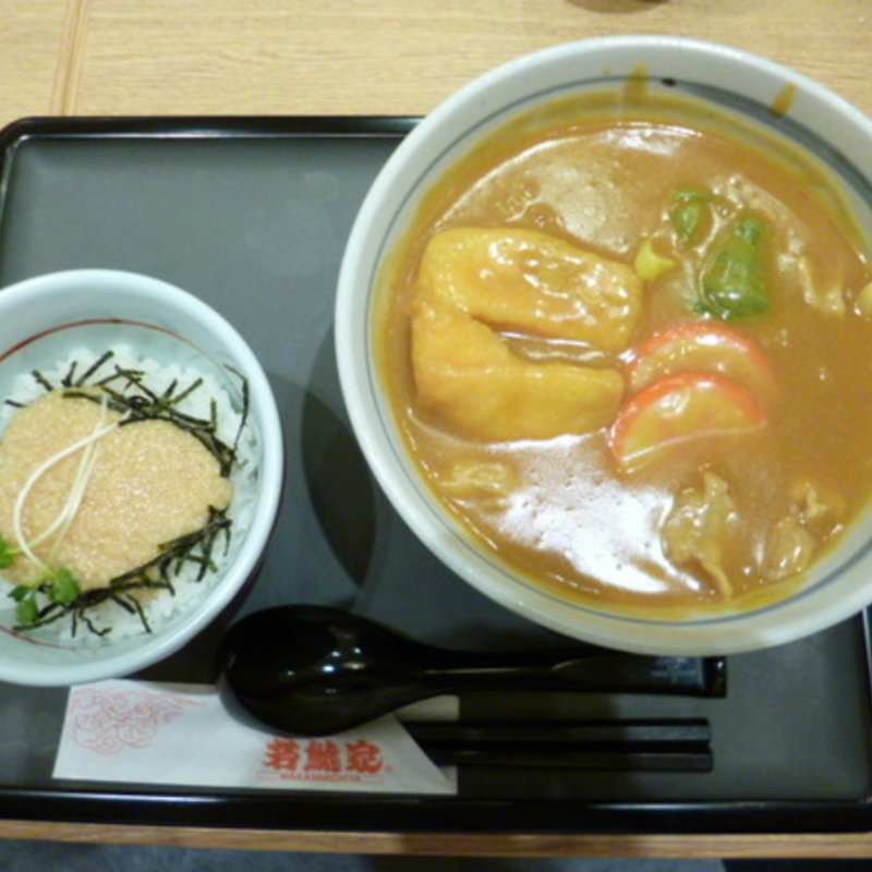 Aカレーランチ（カレーうどん・ミニとろろ丼）(若鯱家DELI＋MARK IS みなとみらい店)
