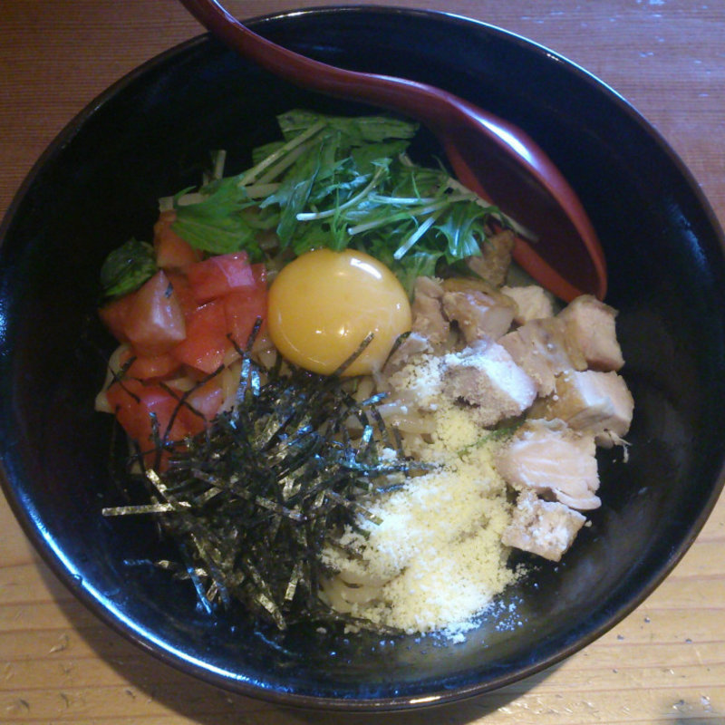 鶏のしおまぜそば(茶屋亭)