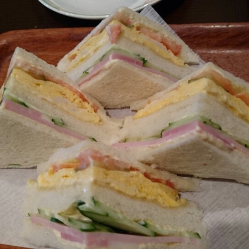 ミックスサンド(茶考)